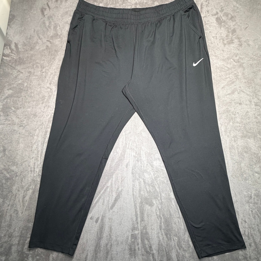 Nike Dri-FIT Athletic Pants Womens 3X Black Taper Pockets Reflective Lightweight